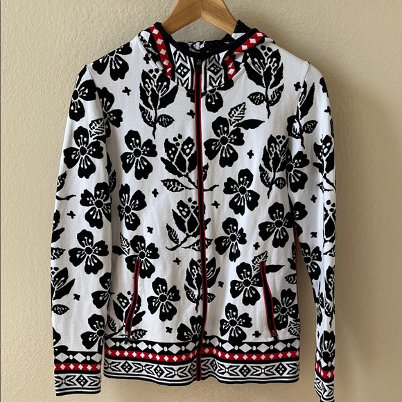 Newland Sport and Lifestyle Black, White Floral Jacket Size L - Picture 1 of 13